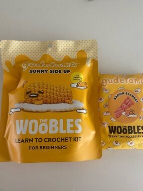 Gudetama & Bacon Blanket Crochet Kit